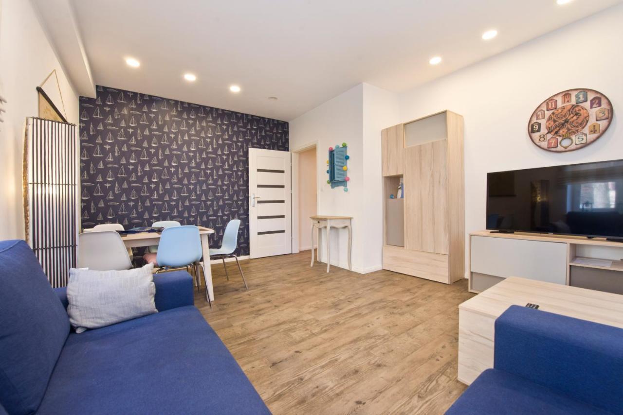 Kawalerka Refektarska Krr Apartment Гданск Екстериор снимка