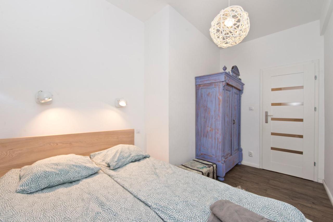 Kawalerka Refektarska Krr Apartment Гданск Екстериор снимка